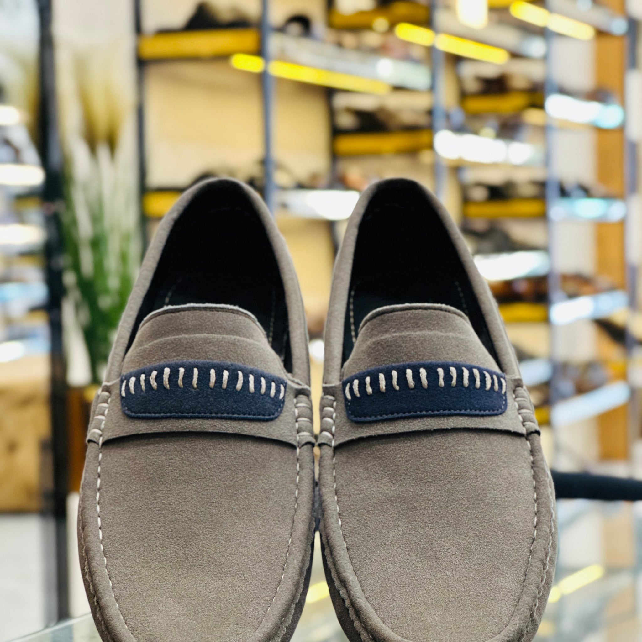 GREY ELITES LOAFERS 083