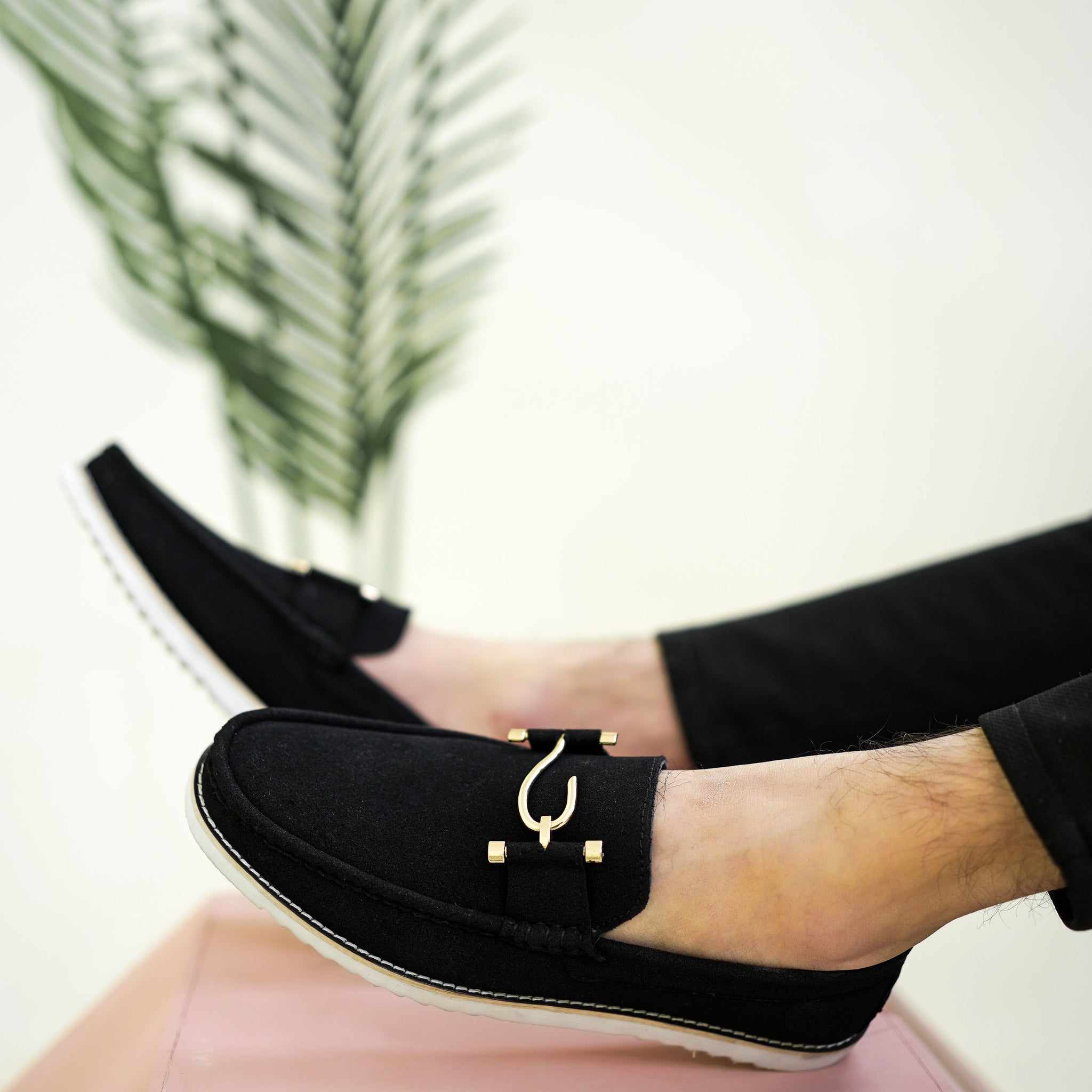 S BUCKEL WITH WHITE SOLE S0523
